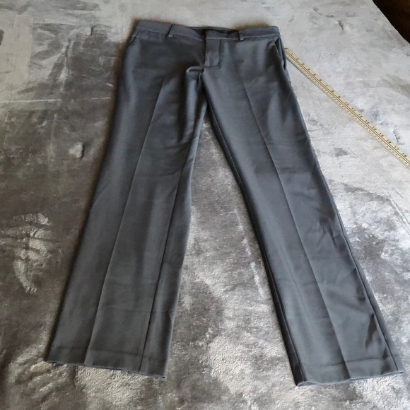 Van Heusen Other - Men’s size 30 X 32 slim Van Heusen gray dress pants